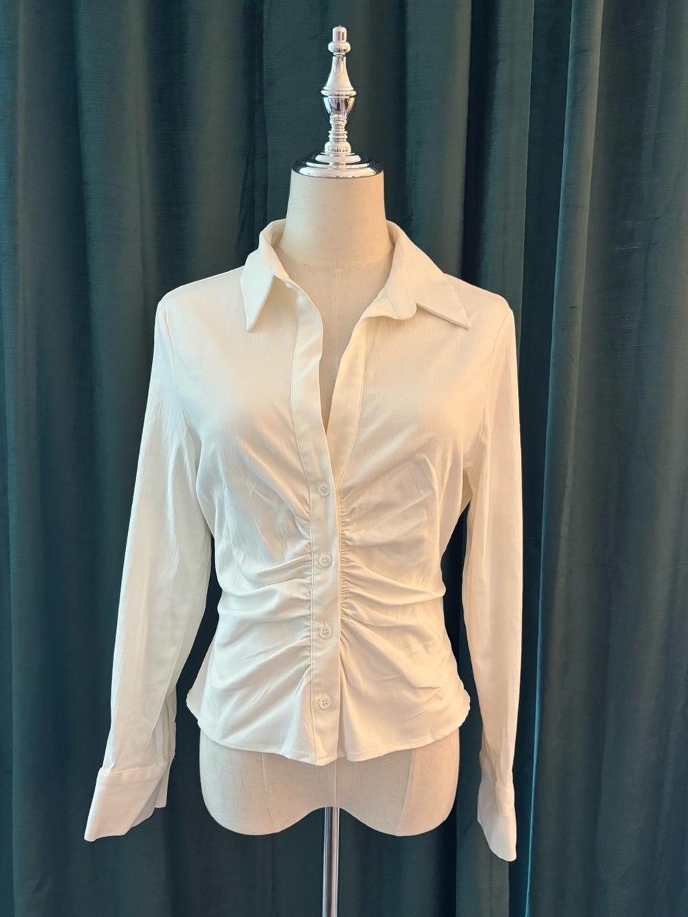 Zara White Ruched Button-Front Collared Shirt